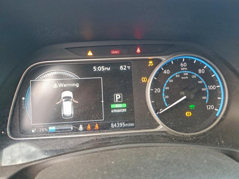 Фото 9 - NISSAN LEAF