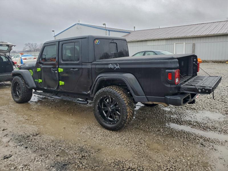 Фото 2 - JEEP GLADIATOR