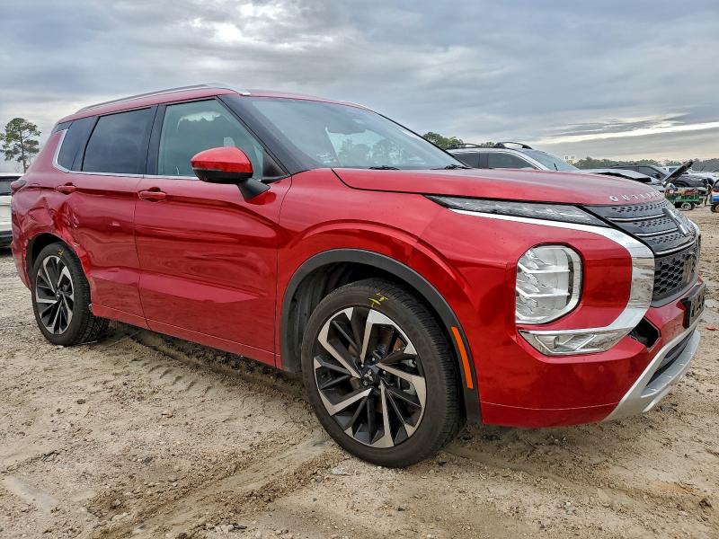 Фото 4 - MITSUBISHI OUTLANDER