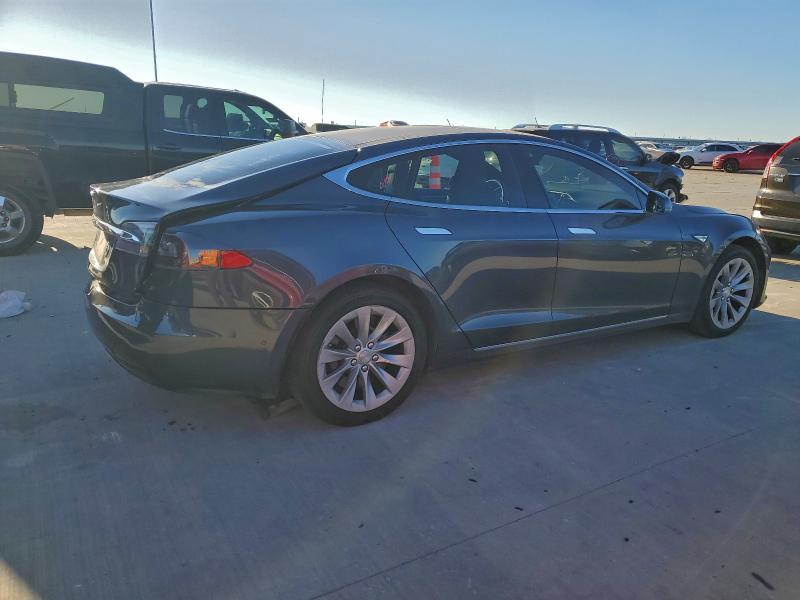 Фото 3 - TESLA MODEL S