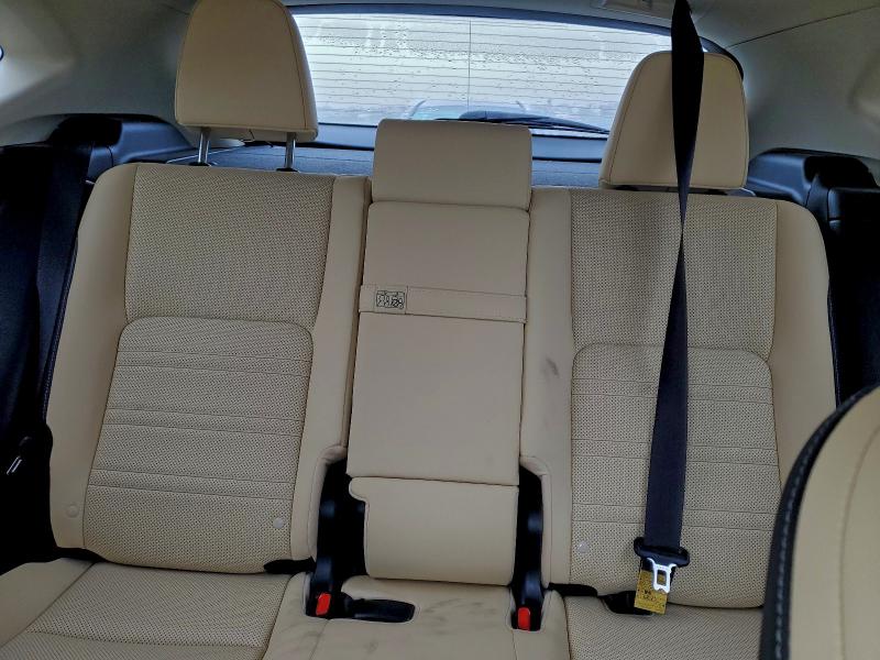 Фото 10 - LEXUS NX