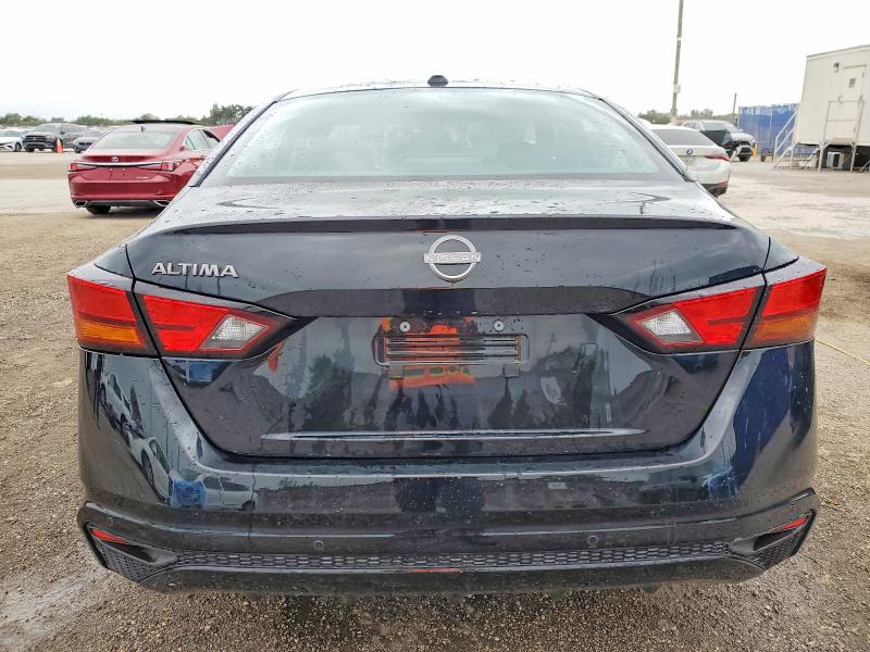 Фото 6 - NISSAN ALTIMA