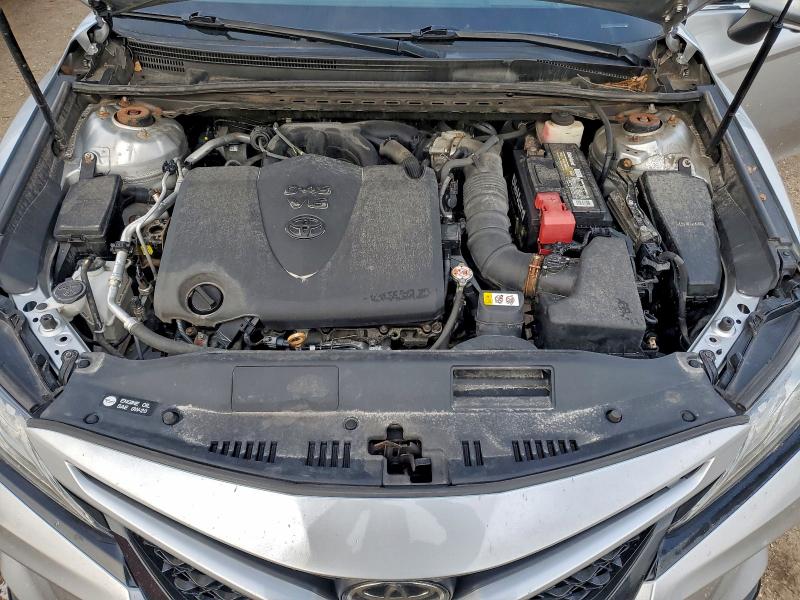 Фото 11 - TOYOTA CAMRY