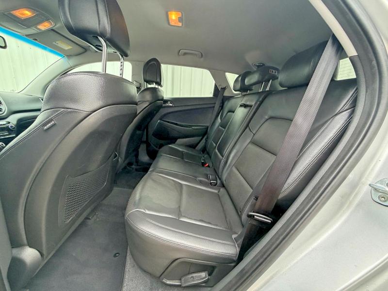 Фото 6 - HYUNDAI TUCSON