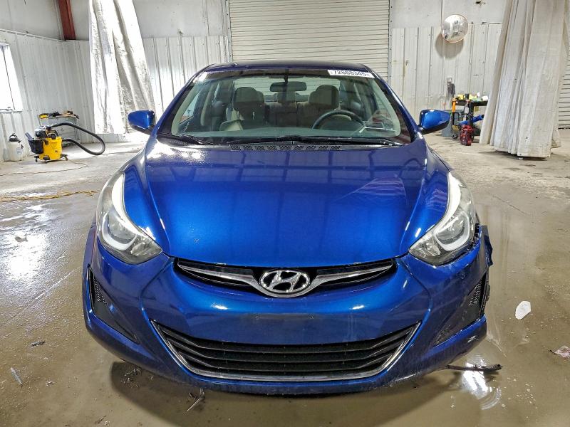 Фото 5 - HYUNDAI ELANTRA