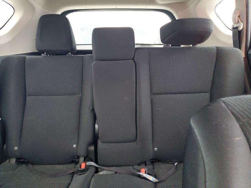 Фото 10 - TOYOTA RAV4