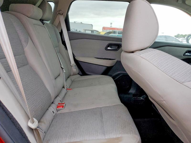 Фото 11 - NISSAN ROGUE