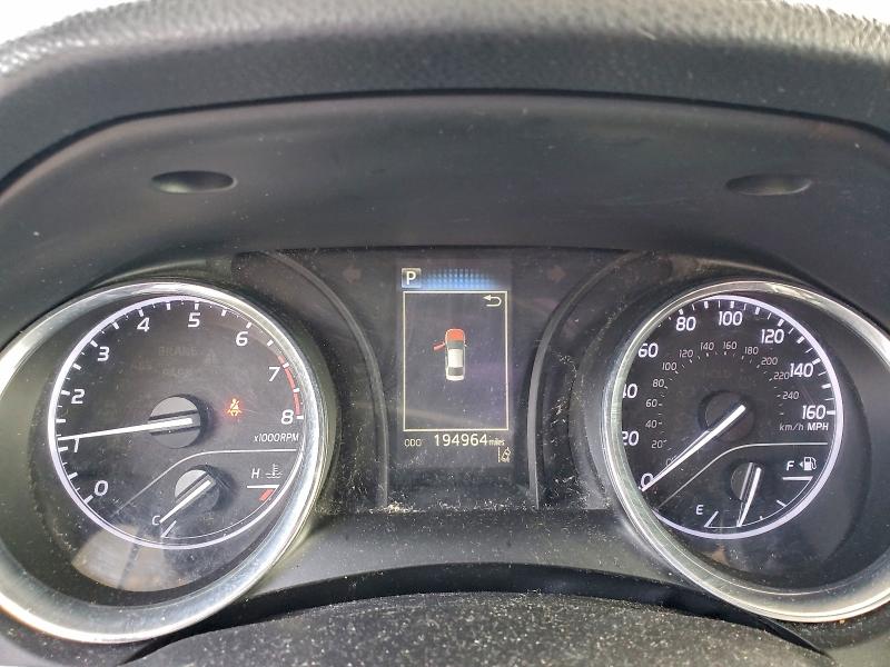 Фото 9 - TOYOTA CAMRY