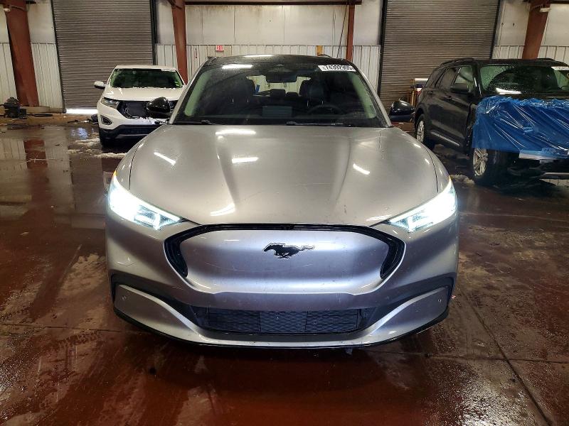 Фото 5 - FORD MUSTANG