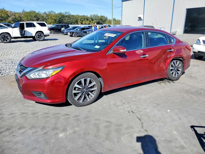 Фото 1 - NISSAN ALTIMA