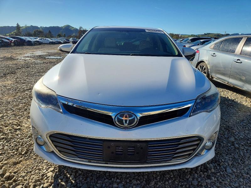 Фото 5 - TOYOTA AVALON