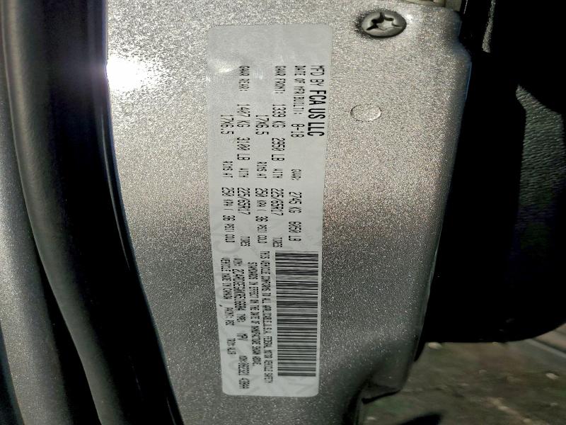 Фото 13 - DODGE CARAVAN