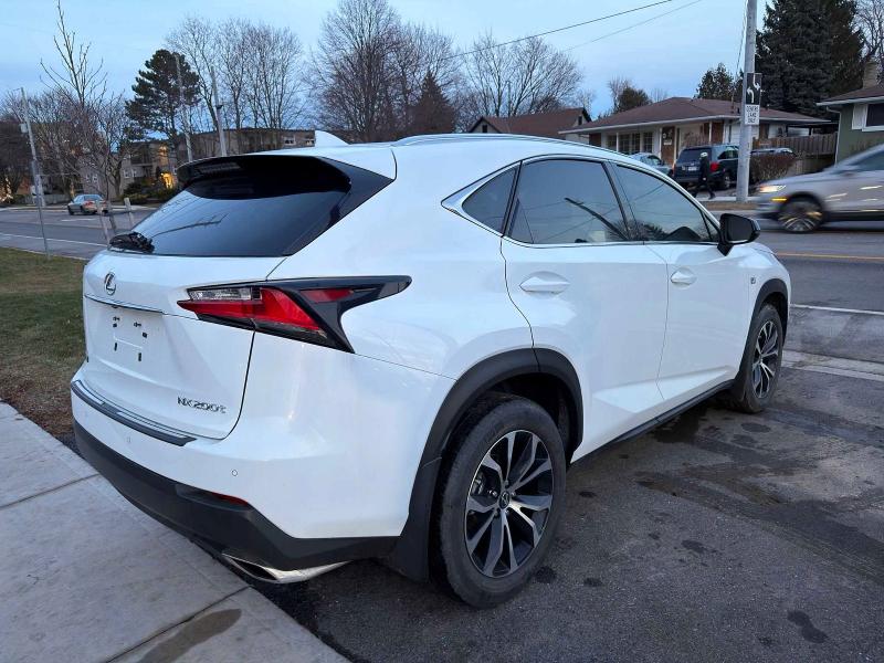 Фото 4 - LEXUS NX