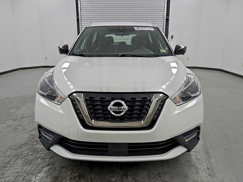 Фото 5 - NISSAN KICKS