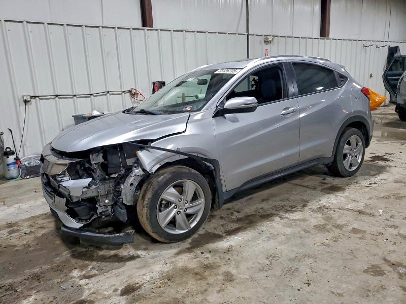 Фото 1 - HONDA HR-V