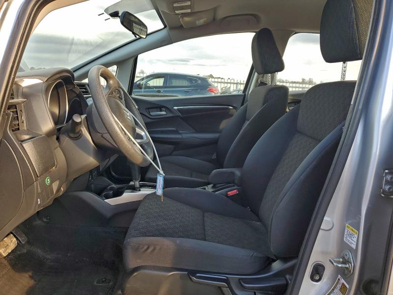 Фото 7 - HONDA FIT