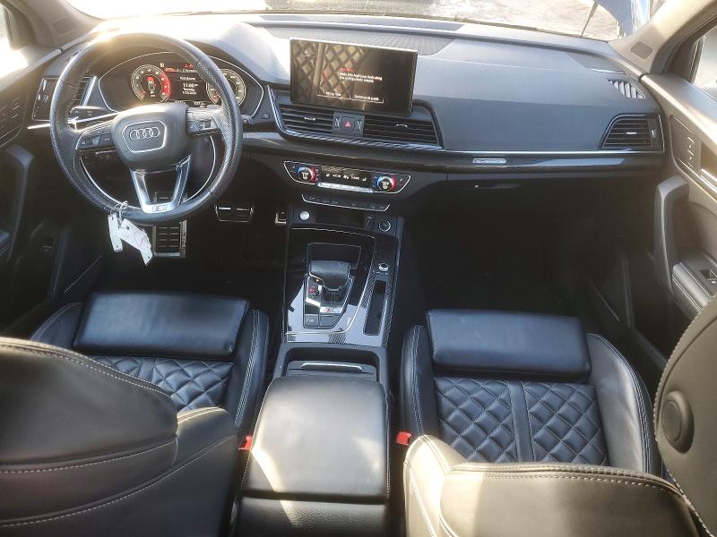 Фото 8 - AUDI SQ5