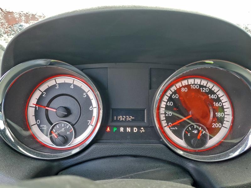 Фото 9 - DODGE CARAVAN