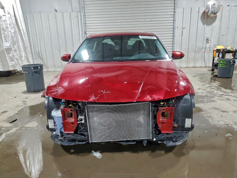 Фото 5 - HYUNDAI ELANTRA