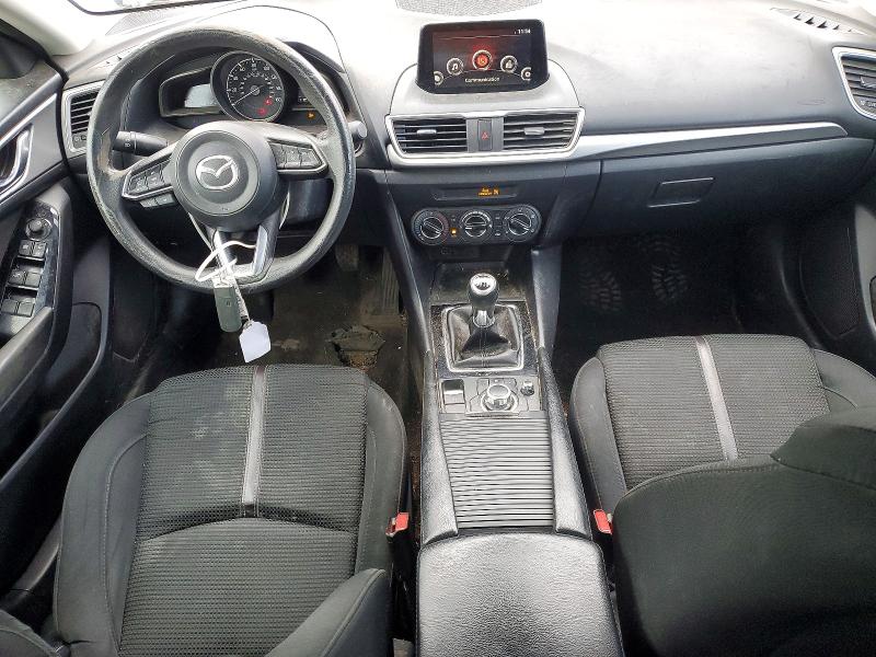 Фото 8 - MAZDA 3