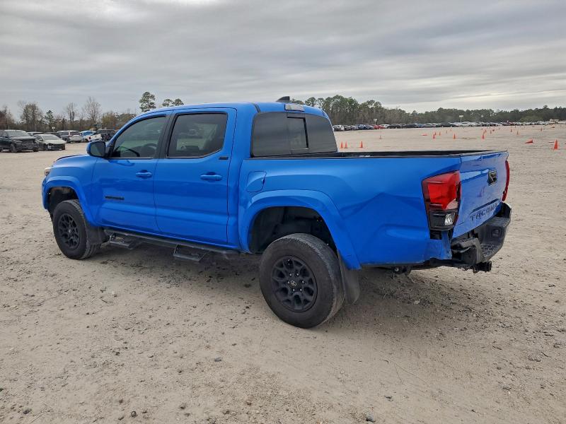 Фото 2 - TOYOTA TACOMA