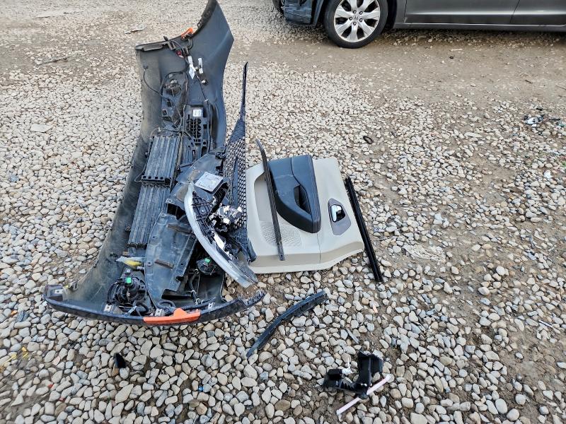 Фото 13 - CHRYSLER PACIFICA