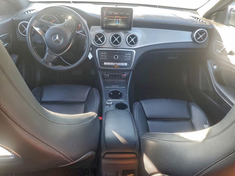 Фото 8 - MERCEDES-BENZ CLA-CLASS