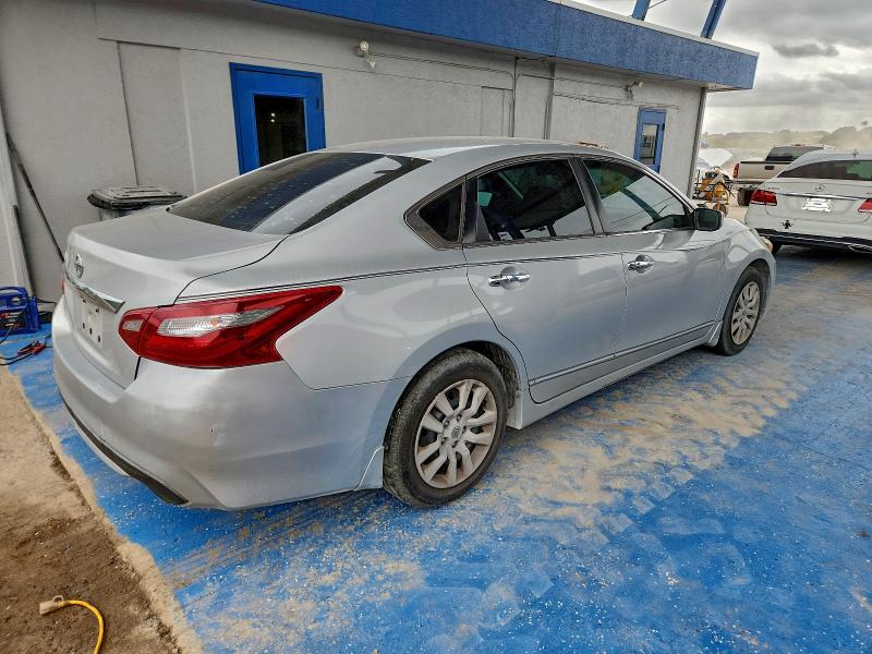 Фото 3 - NISSAN ALTIMA