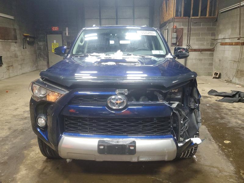 Фото 5 - TOYOTA 4RUNNER