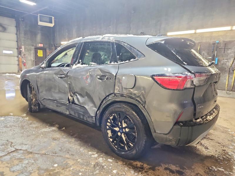 Фото 2 - FORD ESCAPE