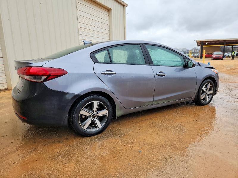 Фото 3 - KIA FORTE