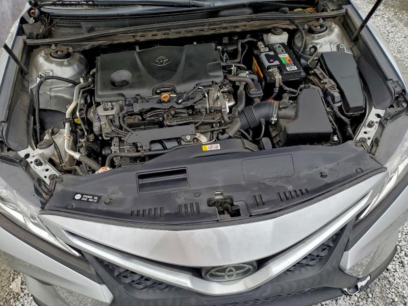 Фото 11 - TOYOTA CAMRY