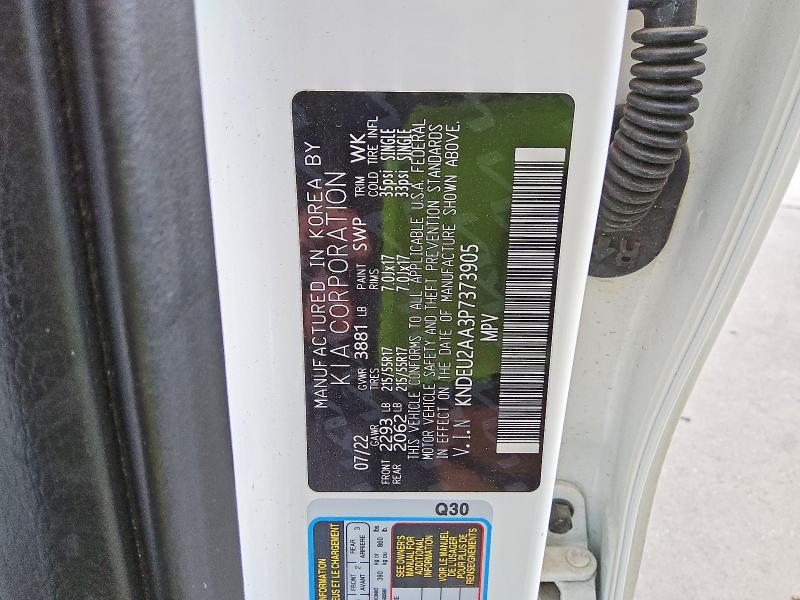 Фото 13 - KIA SELTOS