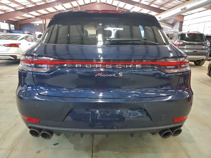 Фото 6 - PORSCHE MACAN