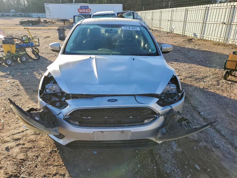 Фото 5 - FORD FOCUS