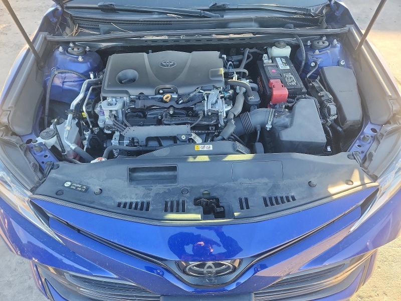 Фото 11 - TOYOTA CAMRY