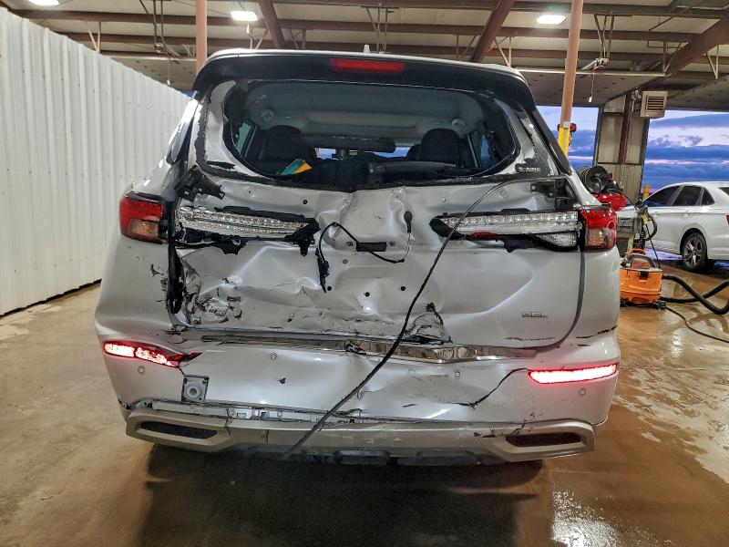 Фото 6 - MITSUBISHI OUTLANDER