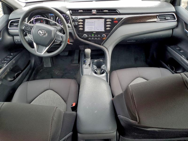 Фото 8 - TOYOTA CAMRY