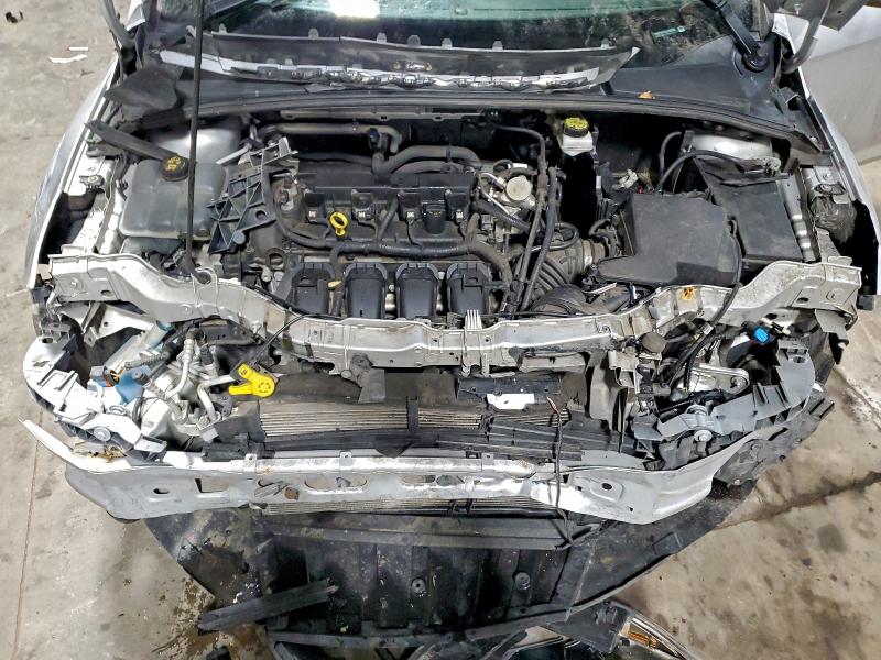 Фото 11 - FORD FOCUS