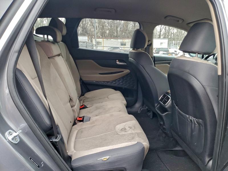 Фото 11 - HYUNDAI SANTA FE