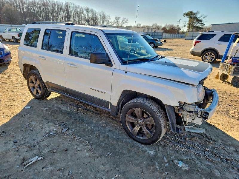 Фото 4 - JEEP PATRIOT