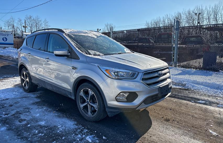 Фото 1 - FORD ESCAPE