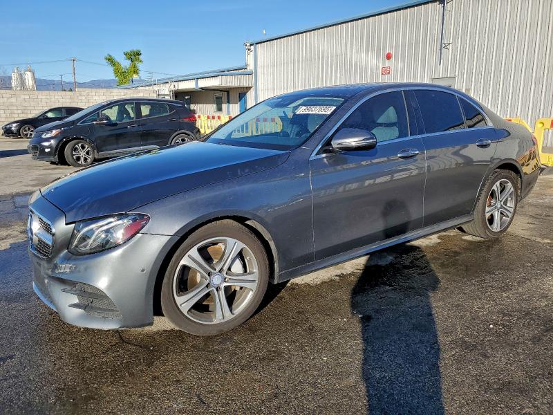 Фото 1 - MERCEDES-BENZ E-CLASS