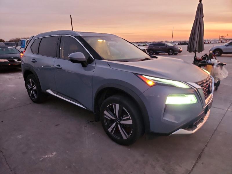 Фото 4 - NISSAN ROGUE