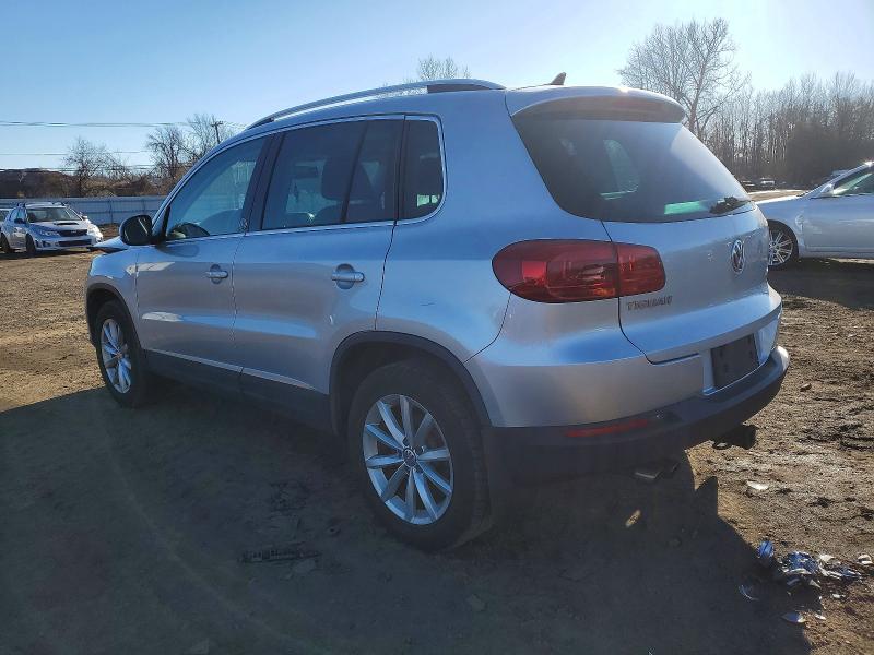 Фото 2 - VOLKSWAGEN TIGUAN