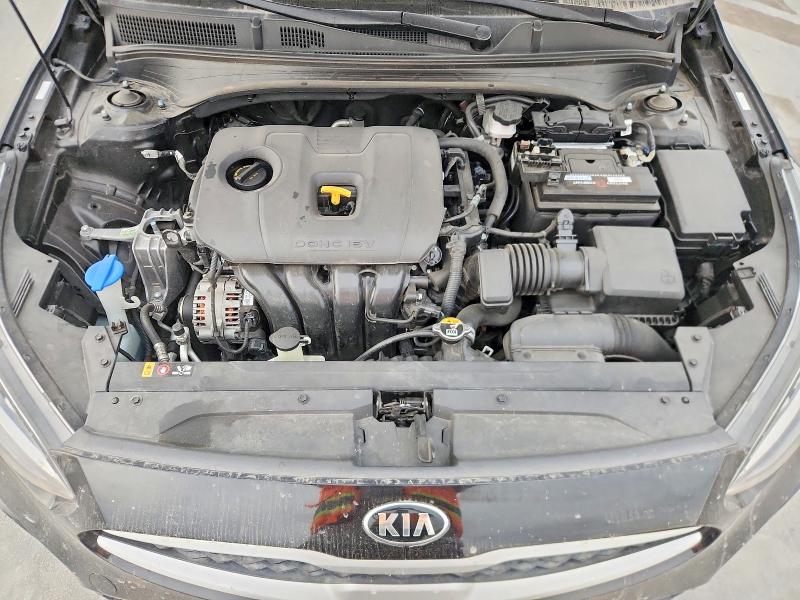 Фото 11 - KIA FORTE