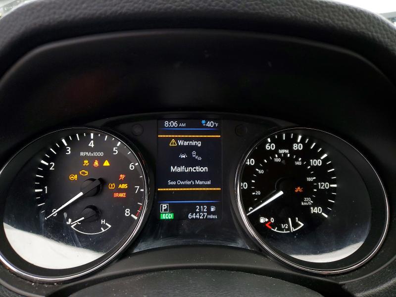 Фото 9 - NISSAN ROGUE