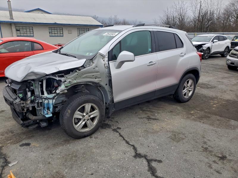 Фото 1 - CHEVROLET TRAX