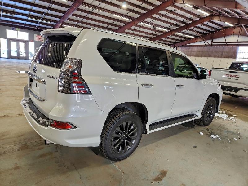 Фото 3 - LEXUS GX