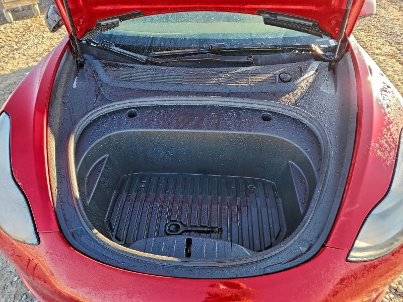 Фото 11 - TESLA MODEL 3